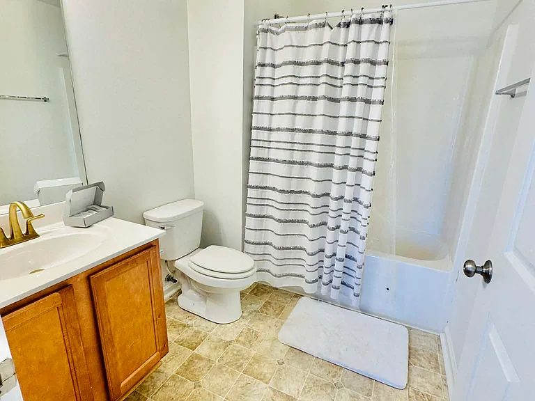 Full Bath