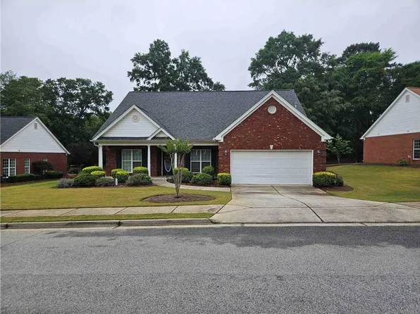 360 Crossroads Dr, Social Circle, GA 30025