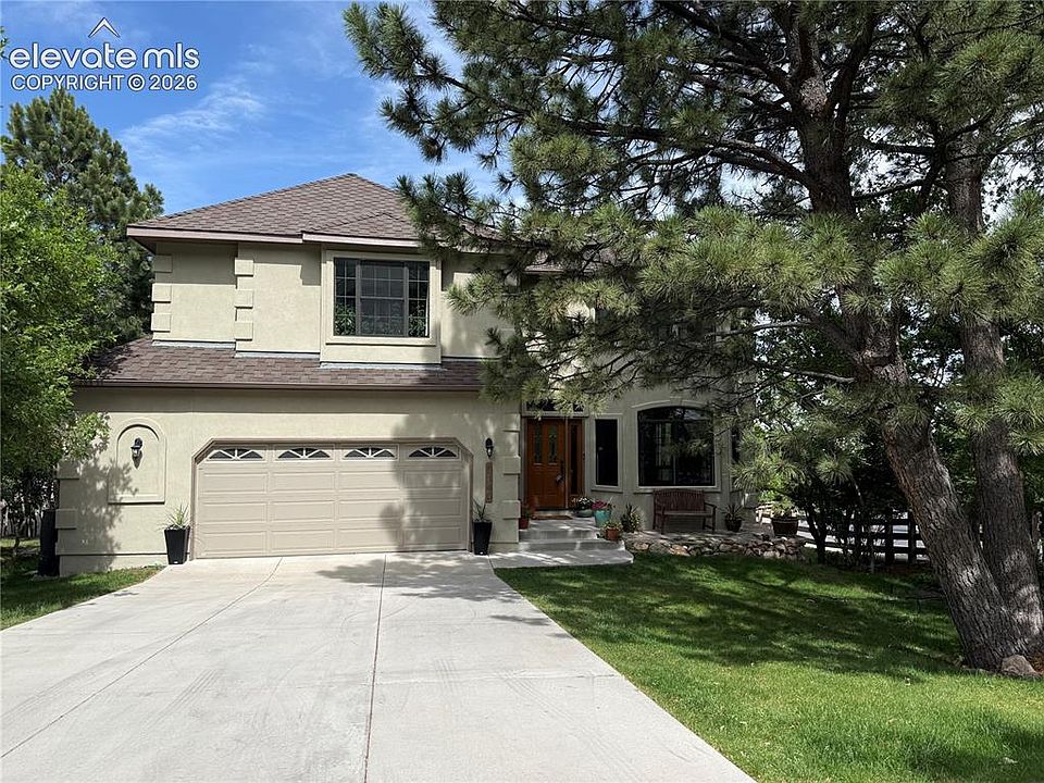 1st image of 5140 Broadmoor Bluffs Dr