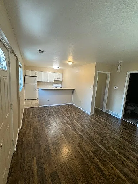 1 bed, $1,700 — Photo 3