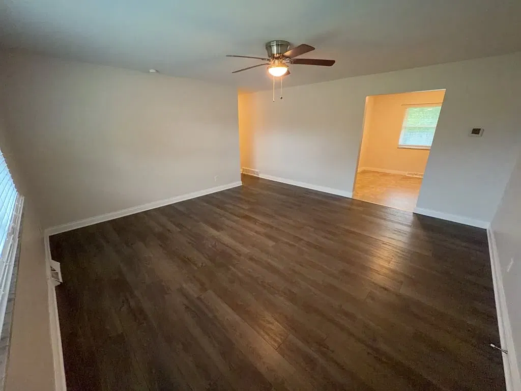 3521 Mary Ann Dr — Photo 3
