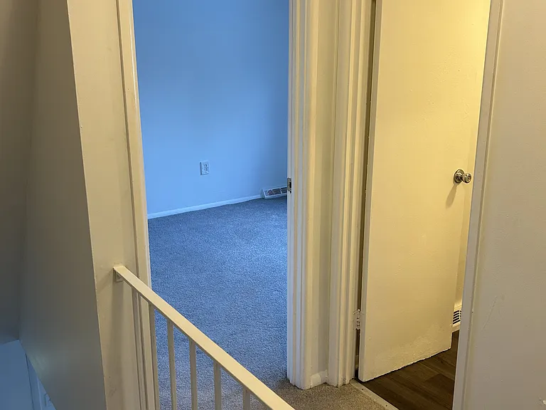 218 Aster Ln — Photo 10