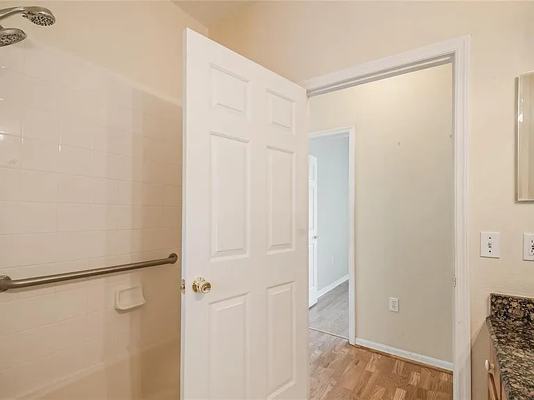 603 Pinehurst Ct — Photo 39