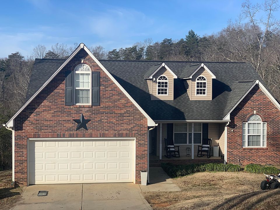 1st image of 111 Mill Pond Dr