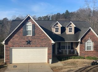 111 Mill Pond Dr, Casar, NC 28020