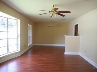 8134 Royalwood Dr, Baton Rouge, LA 70806