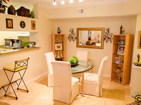 5th image of 3122 Tuscany Way