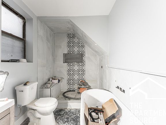 5th image of 1624 W Beach Ave APT 2