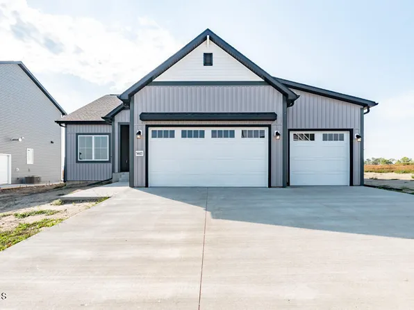 5603 Holmes Dr, Bismarck, ND 58504