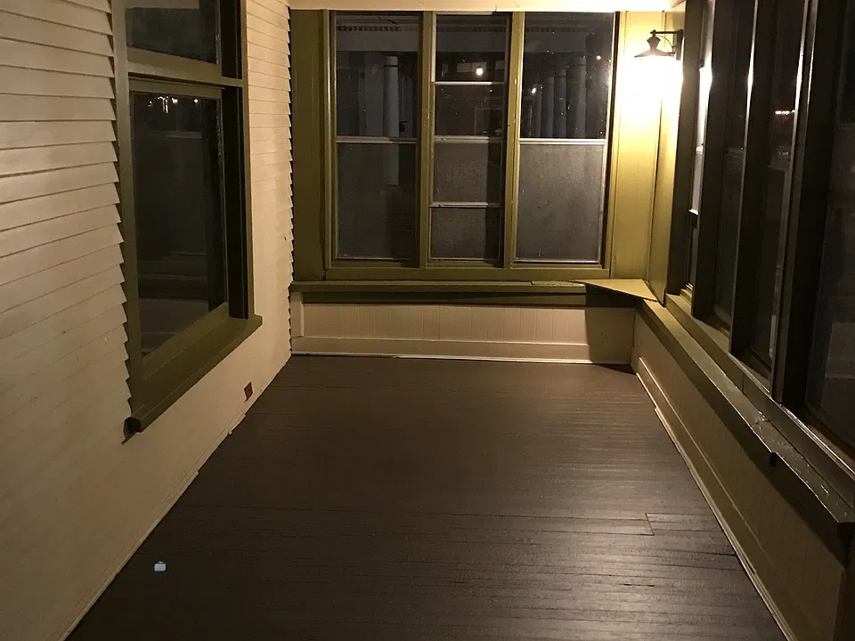 3 season porch extends living space