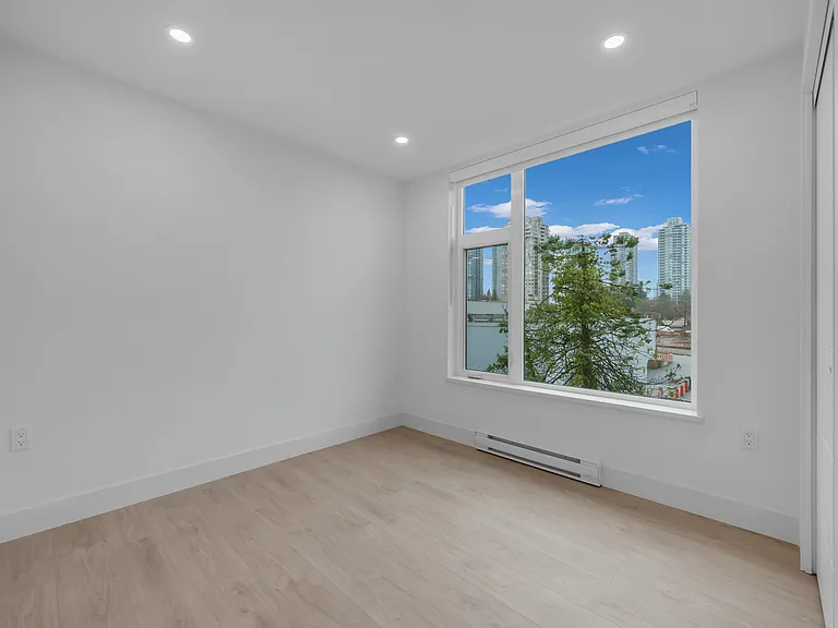 6479 Selma Ave #207 — Photo 15