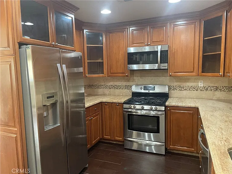 2307 Cordero Ave — Photo 10