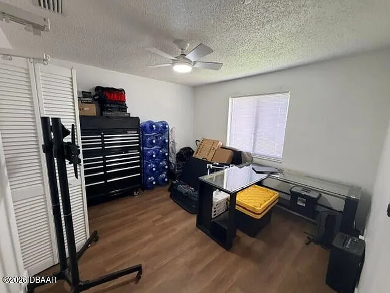 1571 Hancock Ln — Photo 10