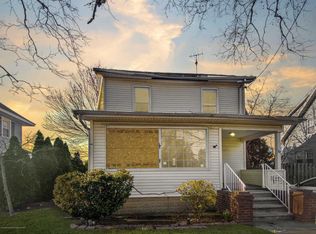 3181 Washington Rd, Parlin, NJ 08859