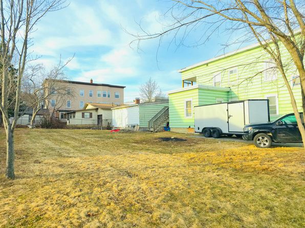 lewiston-maine-125392318 picture