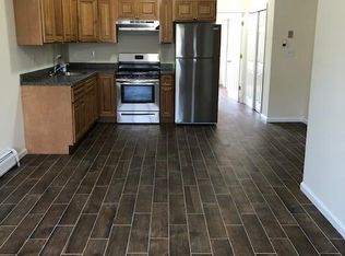 18 Sylva Ln, Staten Island, NY 10305