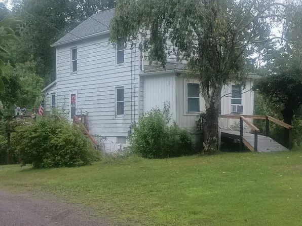 2 Sawmill Rd, Hunlock Creek, PA 18621