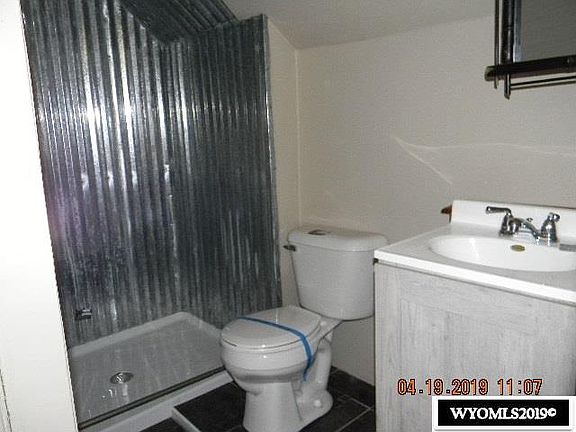 5th image of 2510 E A St