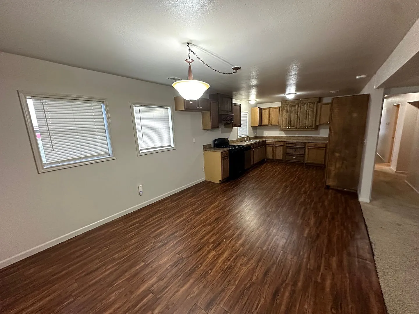 4 Bed 2 Bath Home - Ponder ISD! — Photo 4