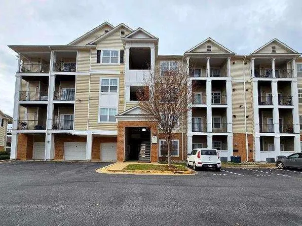 19625 Galway Bay Cir APT 404, Germantown, MD 20874