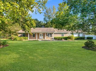 46 Glover Ln, Crawfordville, FL 32327