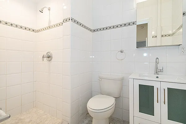 Rented by Rita S Citrin, LREB | media 14