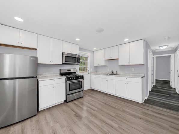 62 Hollis St #62