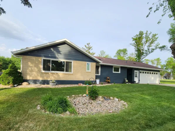 1105 5th Ave SW, Pipestone, MN 56164