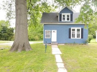 106 N Washington St, Okawville, IL 62271