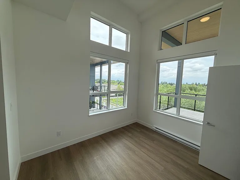 7728 119a St #607 — Photo 3
