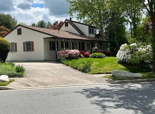 143 Cedarmere Rd, Owings Mills, MD 21117