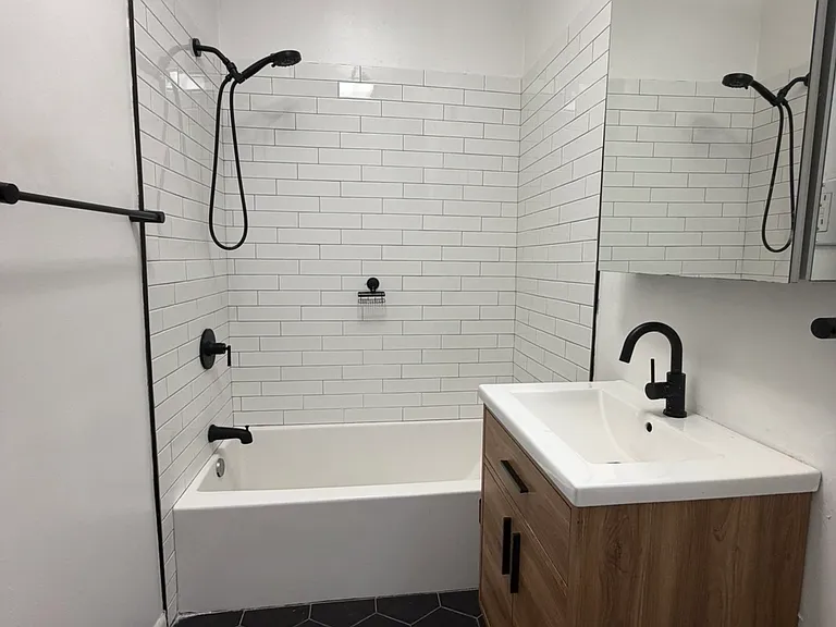 5135 S Dorchester Ave #1 — Photo 10
