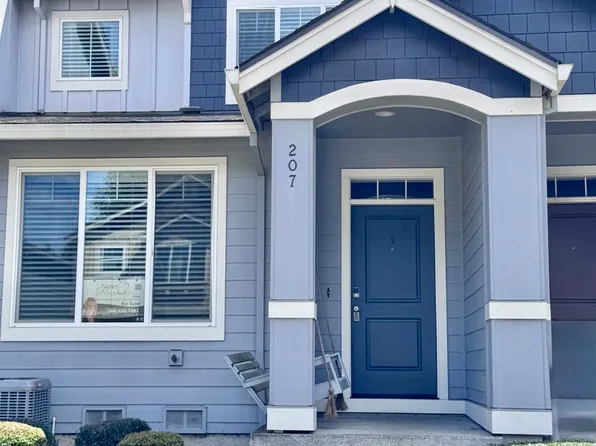 207 NE 52nd St, Vancouver, WA 98663