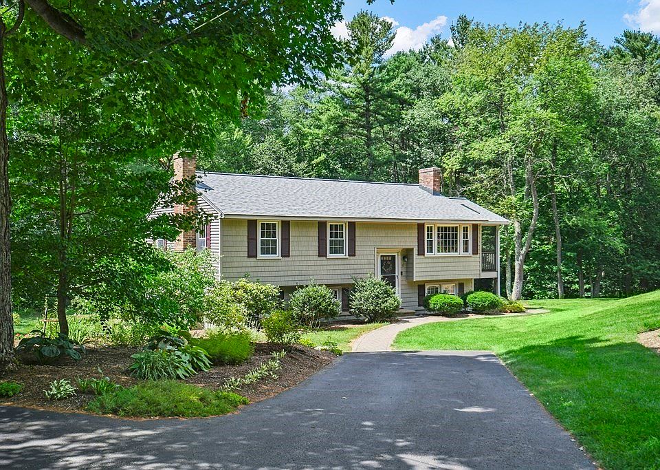 97 Chestnut St, Pepperell, MA 01463 Zillow