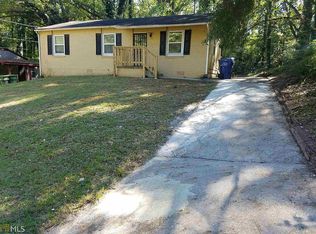 1107 Rebel Forest Dr SE, Atlanta, GA 30315
