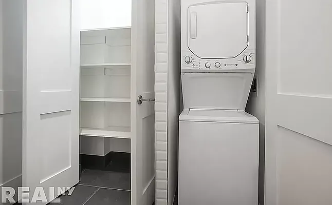 Rented by REAL New York | media 5