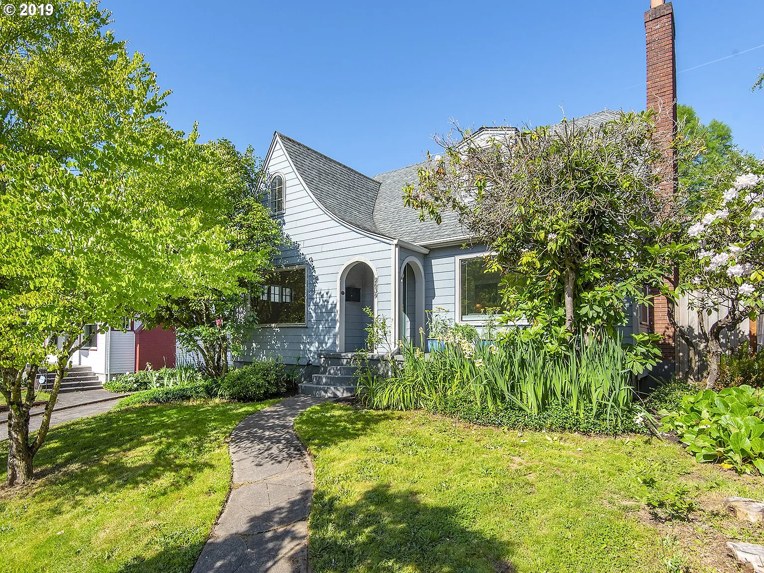 2639 SE 49th Ave photo 1