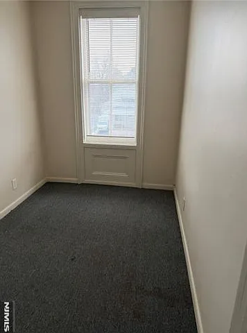 135 Everett Pl — Photo 4