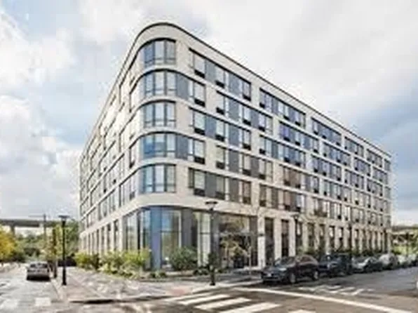 255 Brunswick Street image 22 of 27