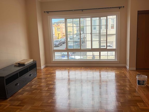 2nd image of 146 Moneta Way