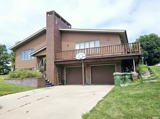 511 W Maple St, Sutton, NE 68979