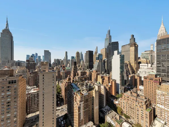 556 Third Avenue image 21 of 24