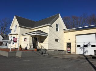 843 Main St, Clinton, MA 01510