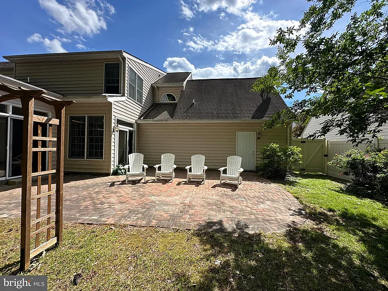 28405 Pinehurst Cir — Photo 29