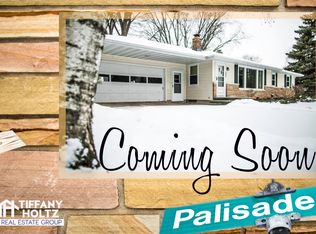 1843 Palisades Dr, Appleton, WI 54915