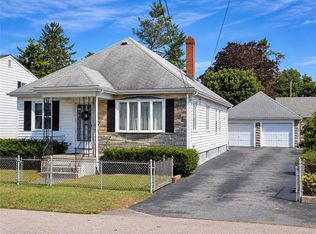 105 Dorman Ave, North Providence, RI 02904