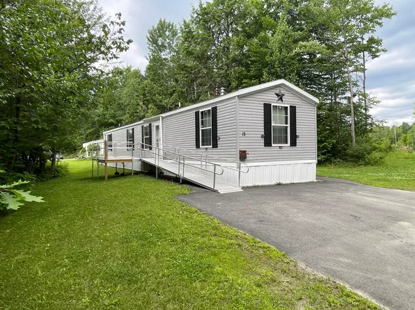 15 Punky Lane, Waterville, ME 04901