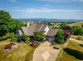 1364 Greystone St, Harrisonburg, VA 22802