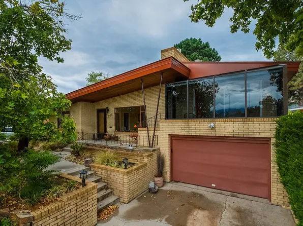 305 Aliso Dr SE, Albuquerque, NM 87108