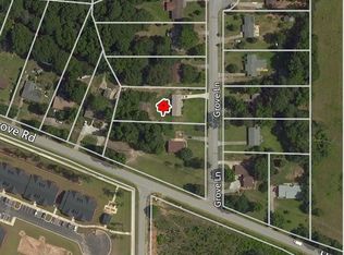 10 Grove Ln, Hampton, GA 30228